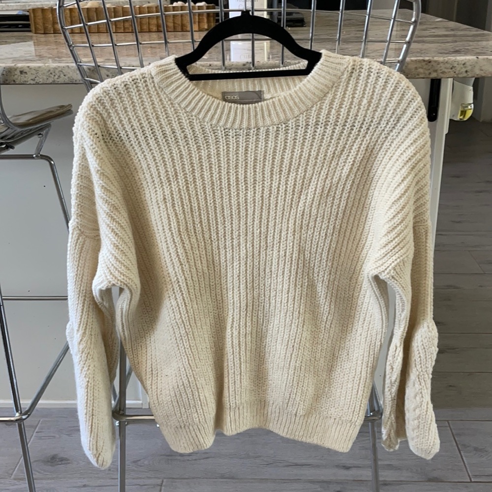 NWT ASOS KNIT SWEATER